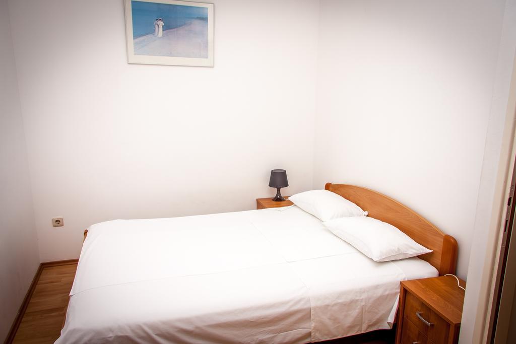 Apartments Villa Kosovic - Ground Floor ドゥブロブニク エクステリア 写真